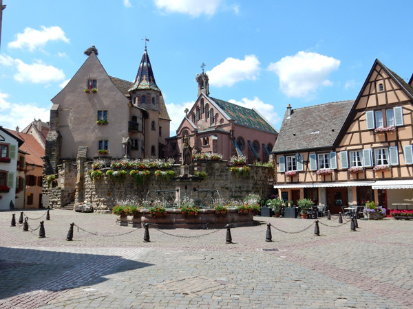 Eguisheim village square