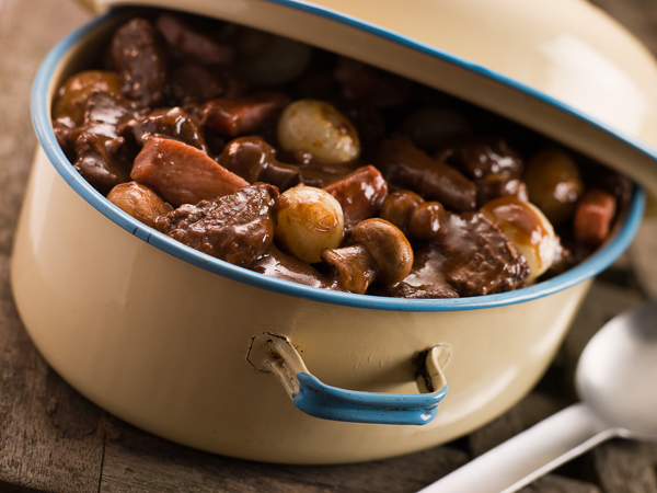 Burgundy Chicken Stewed Stew | What's Cookin' Italian Style Cuisine